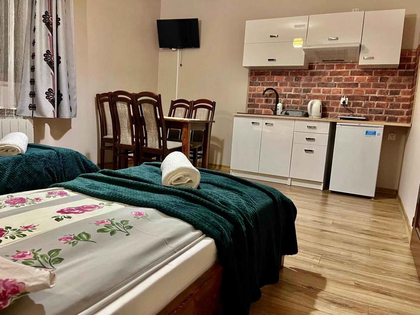 Pokoje U Wojtanka-Znizki Na Termy Bialka Tatrzanska Ngoại thất bức ảnh